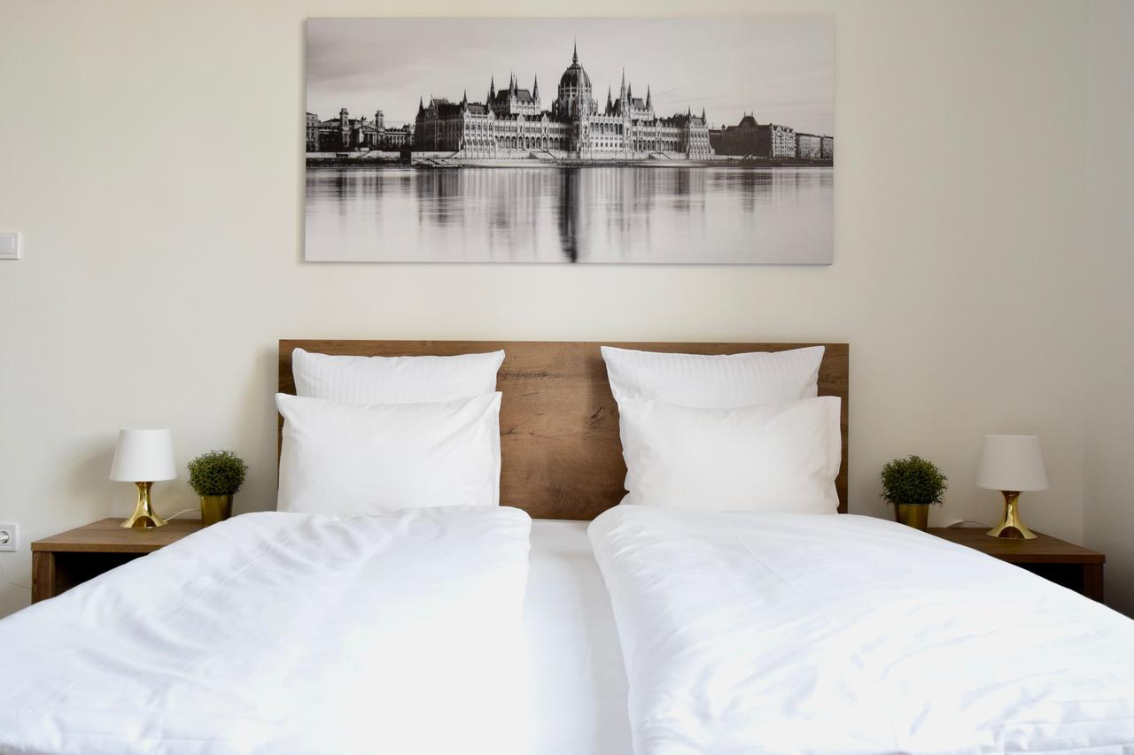 Standard Apartment By Hi5 - Bazilika Suite Budapest Eksteriør billede